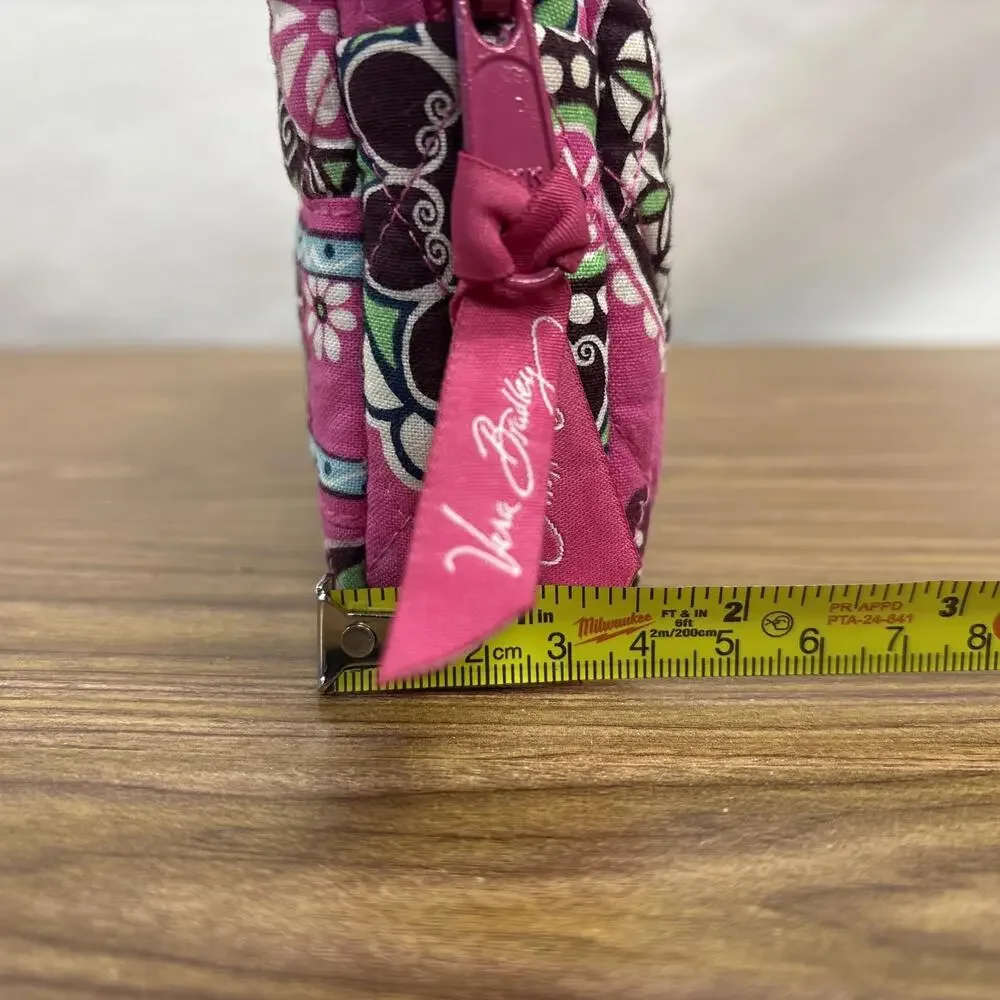 Vera Bradley Womens Cupcake Pink  Zip Top Wristlet Wallet Retired Pattern Pouch